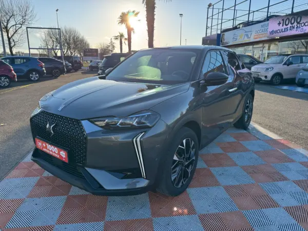 DS DS3 CROSSBACK Puretech 130 AUTO RIVOLI CUIR GPS JA 18" Hifi Focal Caméra - Photo 2