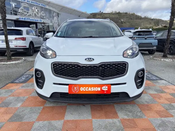 Kia SPORTAGE 1.7 CRDI 115 BV6 PACK NAVI 1 ère main - Photo 2