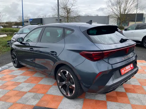 Cupra LEON NEW V 1.5 e-TSI 150 mHEV DSG7 GPS Caméra JA 18" - Photo 4