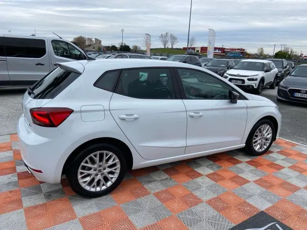 Seat IBIZA 1.0 TSI 110 BV6 FR GPS Caméra Cockpit - Photo 5