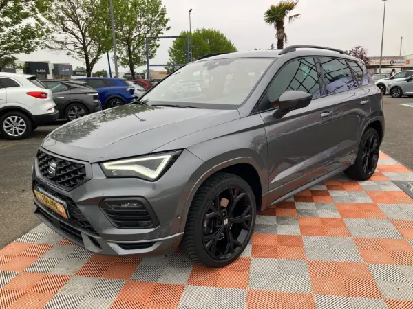 Seat ATECA 2.0 TDI 150 DSG7 FR GPS Caméra JA 19" Noires Hayon LED Attelage 1°Main - Photo 2